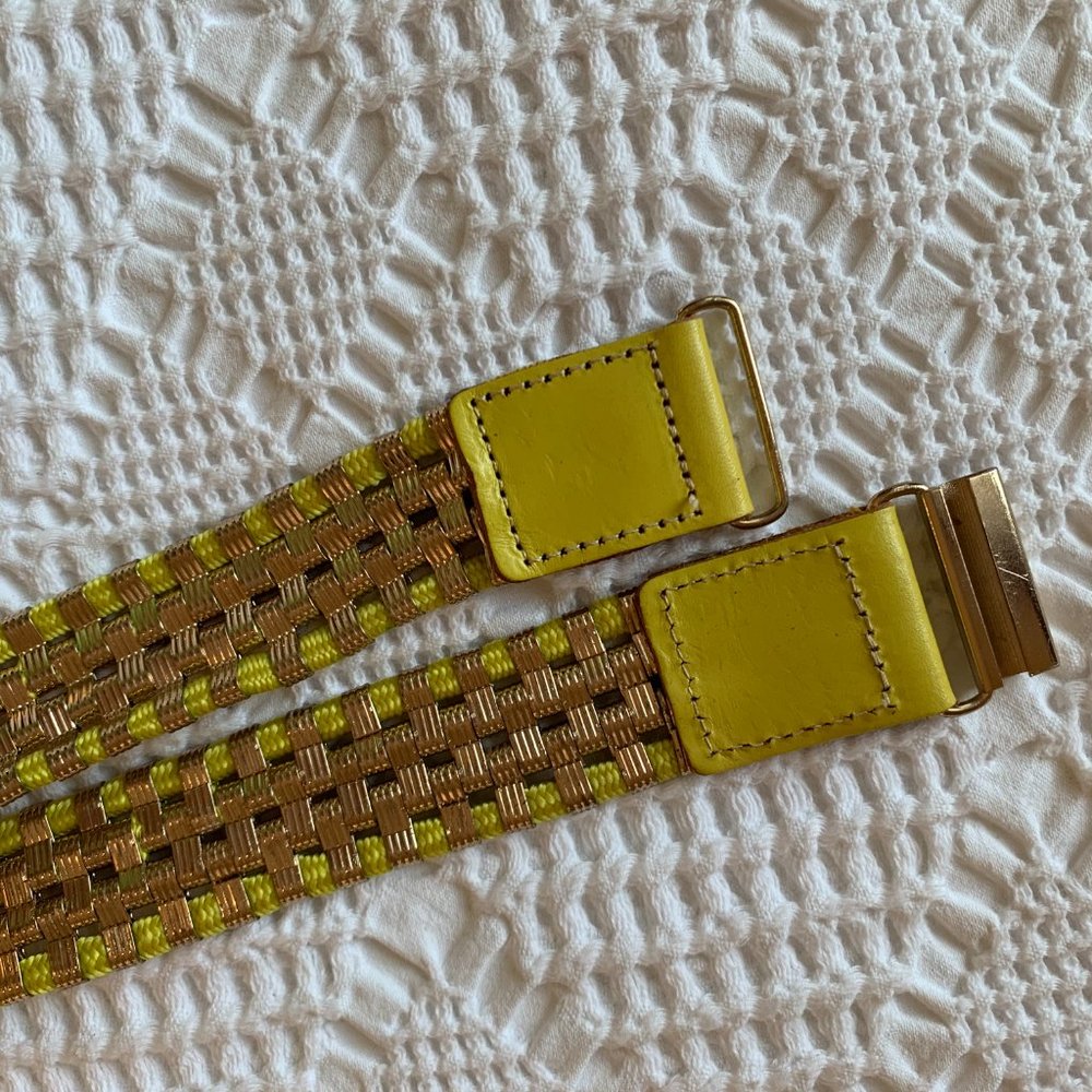 BCBG Belt - Picture 6 of 6